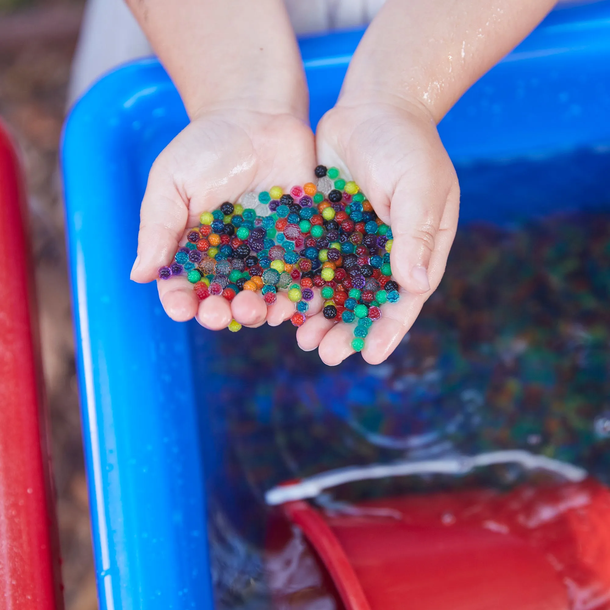 4-Station Sand and Water Adjustable Play Table, Sensory Bins