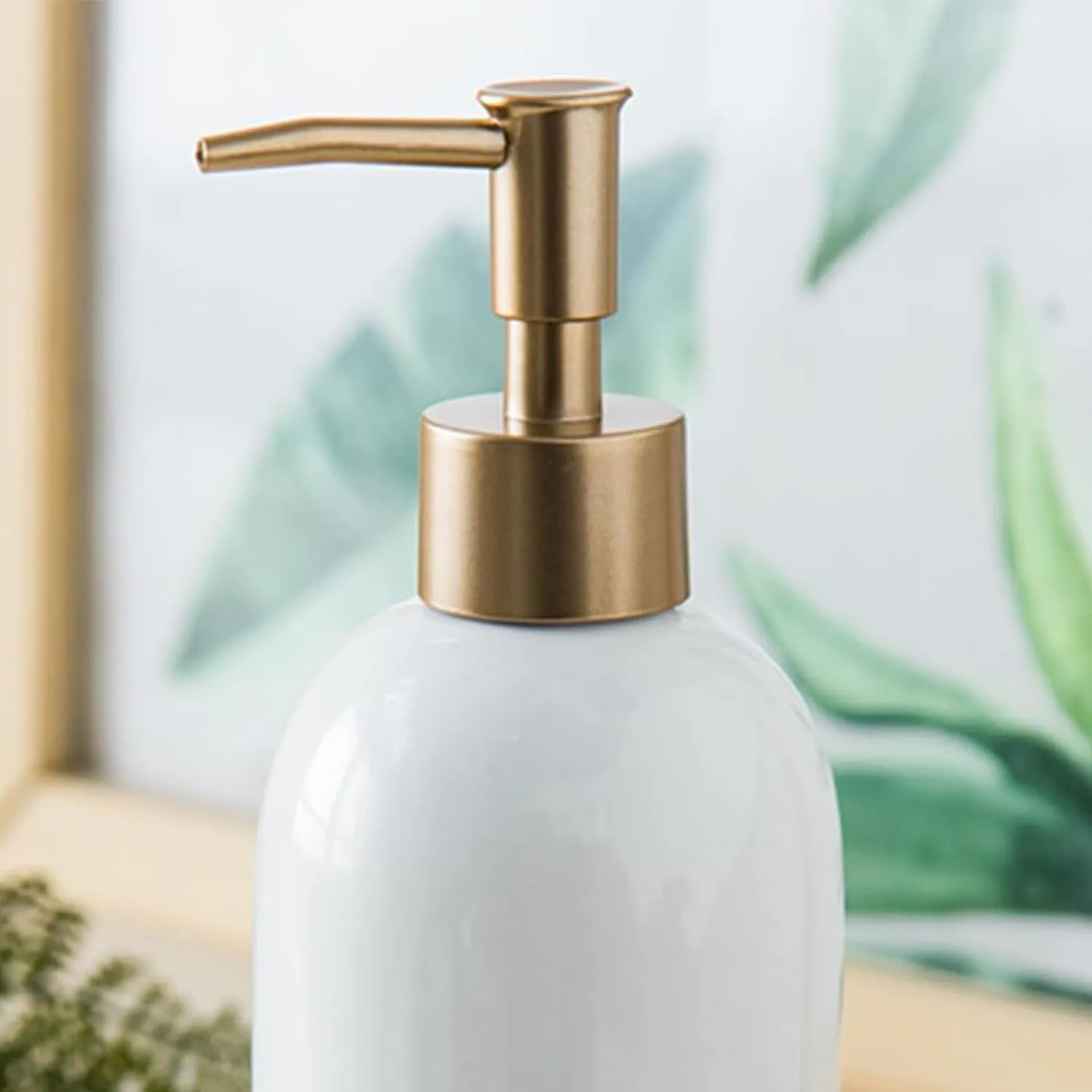 Homestic Liquid Soap Dispenser | Handwash Soap Dispenser | Soap Dispenser for Wash Basin | Shampoo Dispenser Bottle | Bathroom Dispenser Bottle | 420 ML | White