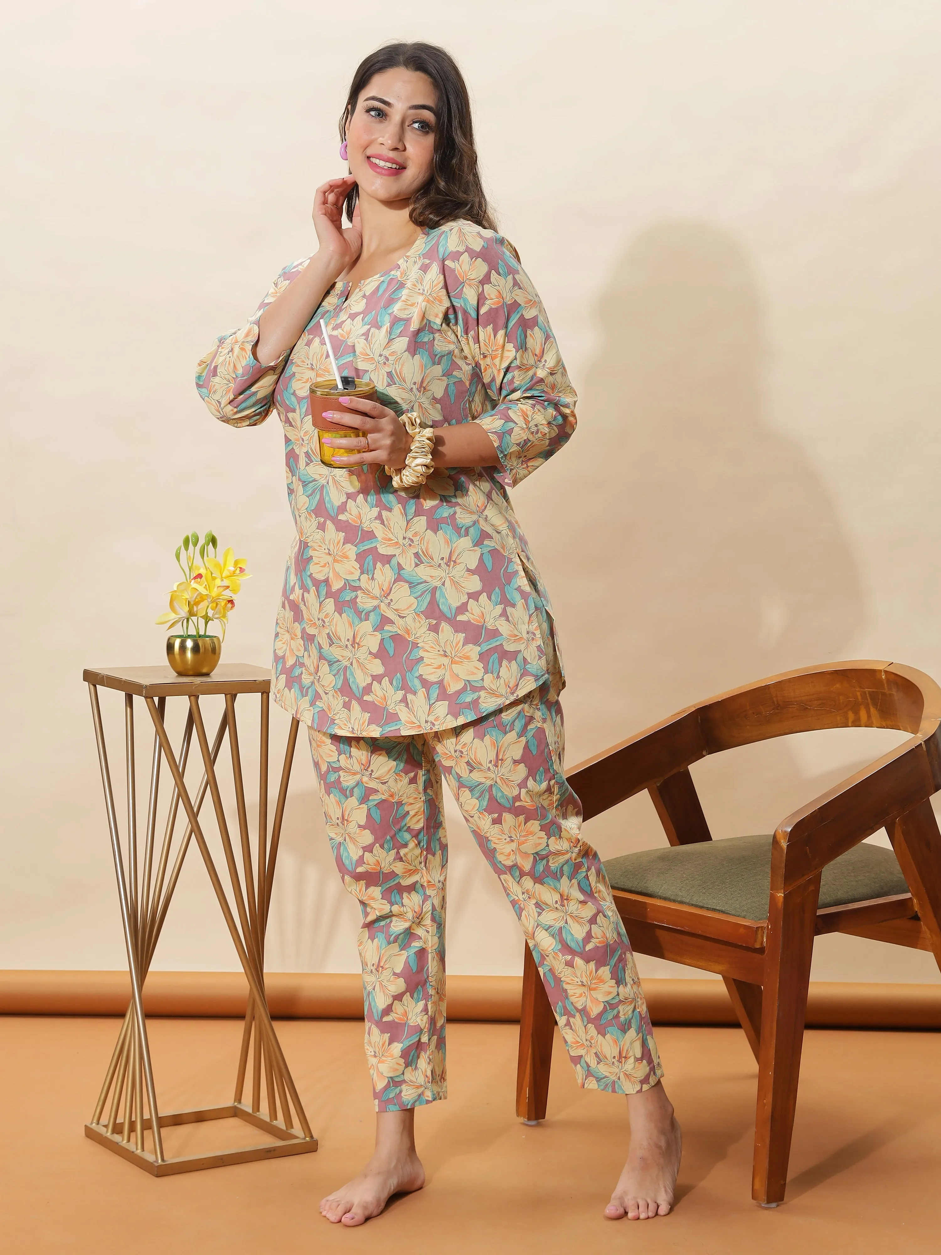 Light Mauve Floral Cotton Pajama Set for Women With Comfortable & Stylish