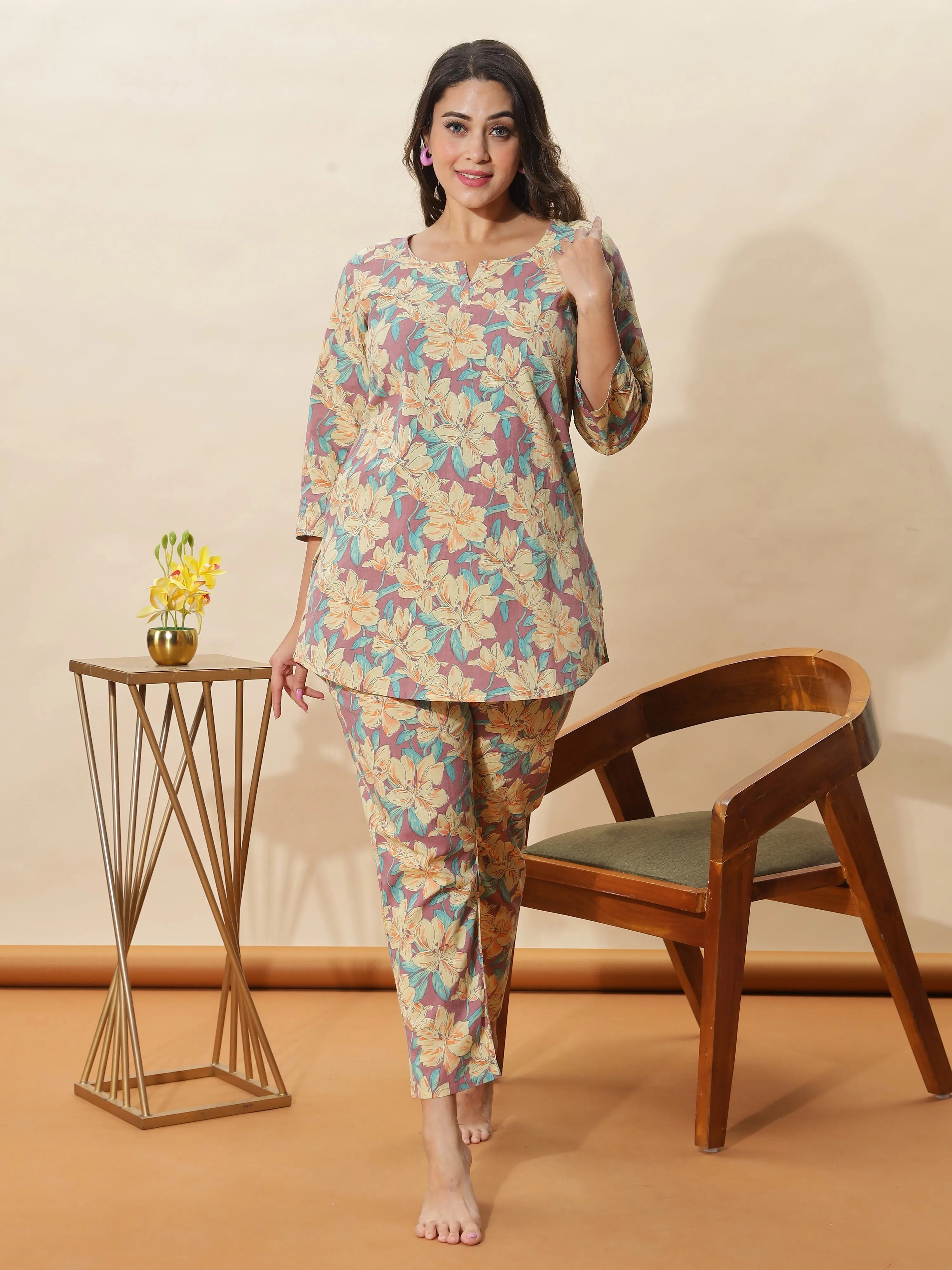 Light Mauve Floral Cotton Pajama Set for Women With Comfortable & Stylish